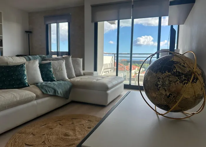 アパート H&f View フンシャル