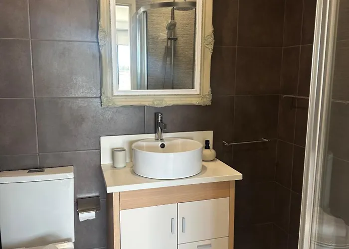 アパート H&f View フンシャル