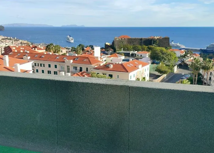 H&f View アパート